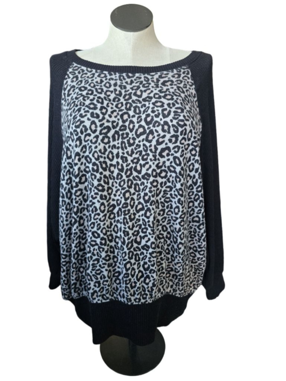 Torrid Black White Leopard Print Crew Neck Sweater 2X